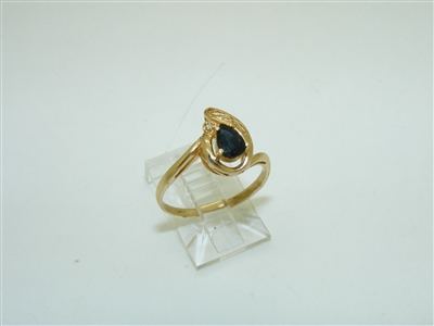 14k Yellow Gold Sapphire Diamond Ring