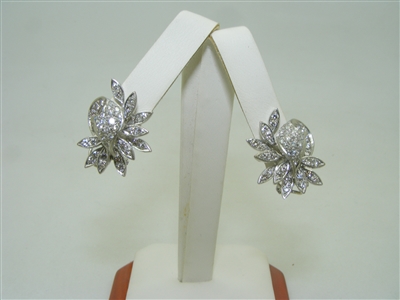 Beautiful design 1950's diamond earring