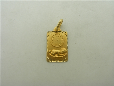 18k yellow gold newborn baby pendant