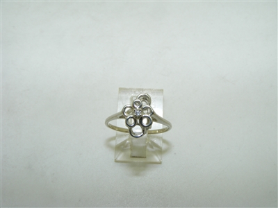 Cute Designed Diamond Ring