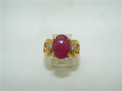 18k Yellow Gold Ruby Cabochon and Diamond Ring