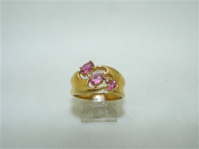 Ruby and diamond 18k yellow gold ring