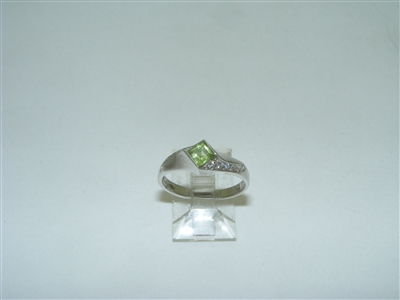 Peridot Diamond ring