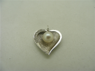 14k white gold heart diamond pearl pendant