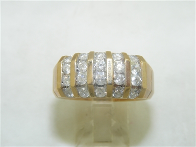 Special Diamond Yellow Gold Ring