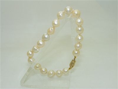 Baroque Pearl Bracelete