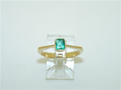 18k yellow Gold Natural Emerald Ring