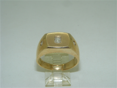 Men's Yellow Gold Diamond ring