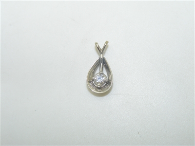 14k White Gold Single Diamond Pendant