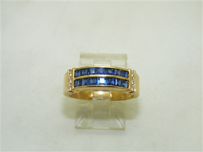 18k Yellow Gold Diamond and Sapphire ring