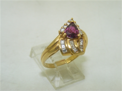 18k Yellow Gold Diamond Ruby Ring