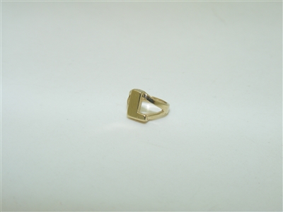 Yellow gold "L" Initial Ring Pendant