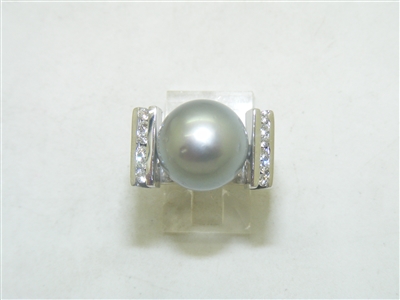 18k White Gold Gray South Sea Pearl Ring