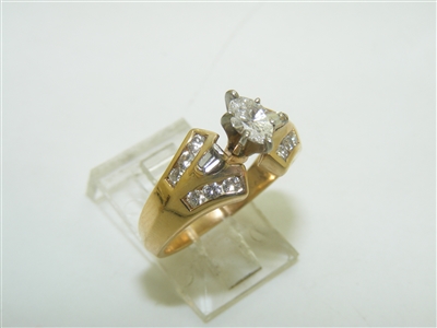 Yellow Gold Gorgeous Marquise Diamond Engagement Ring